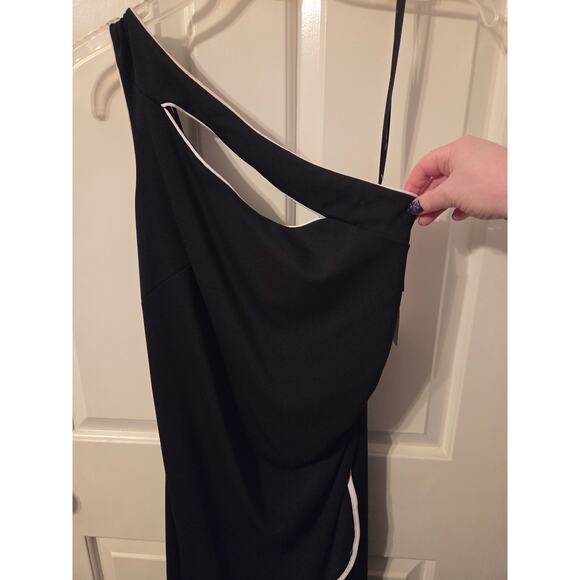 NWT One-Shoulder Black Gown - Picture 2 of 11